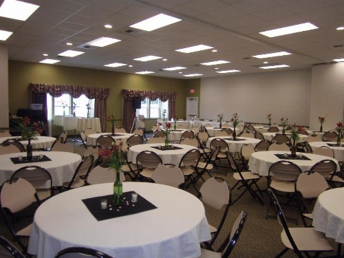 Stay Beyond Inn & Suites - image 6