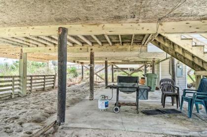 Emerald Isle Beach House Steps to the Ocean! - image 4