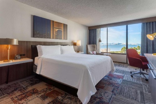 Hilton Garden Inn San Francisco/Oakland Bay Bridge - image 32