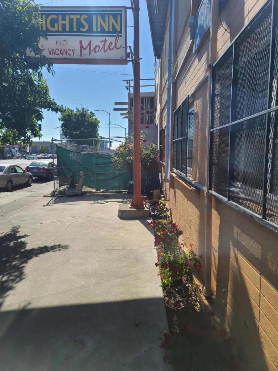Nights Inn Motel - main image