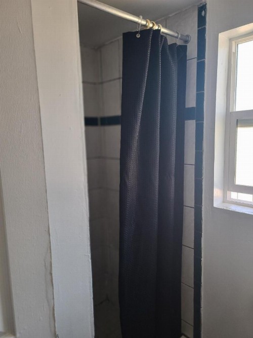 Nights Inn Motel - image 10