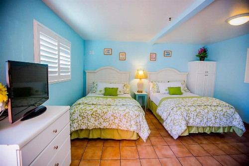 Leucadia Beach Inn - image 24
