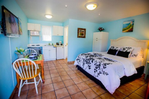 Leucadia Beach Inn - image 32