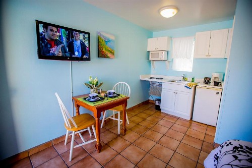 Leucadia Beach Inn - image 46
