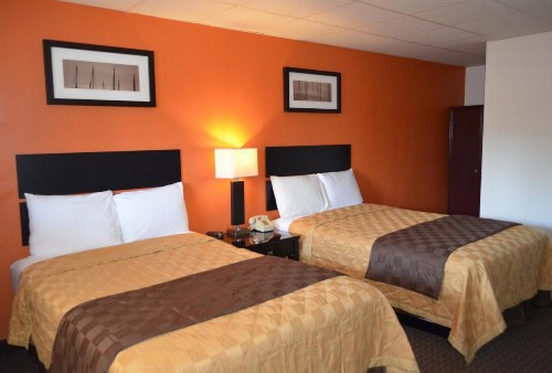 Enfield Inn - image 4