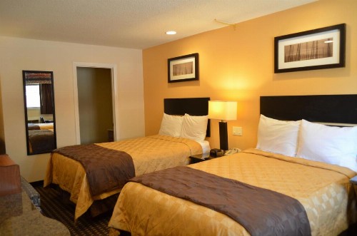 Enfield Inn - image 7