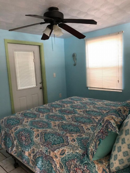 Grove City Motel - image 11