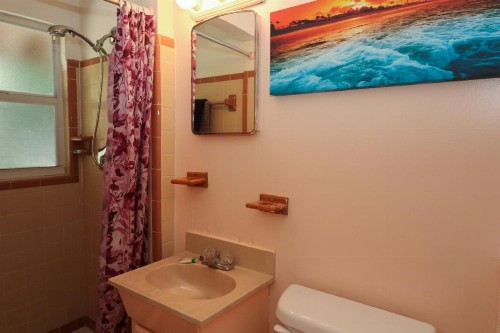 Grove City Motel - image 28