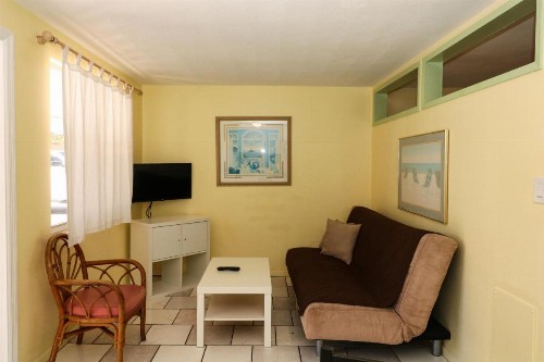 Grove City Motel - image 3