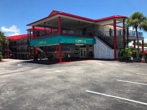 Sun Coast Inn - image 33