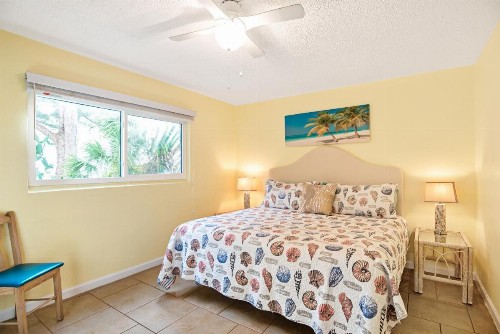 Island House - image 41