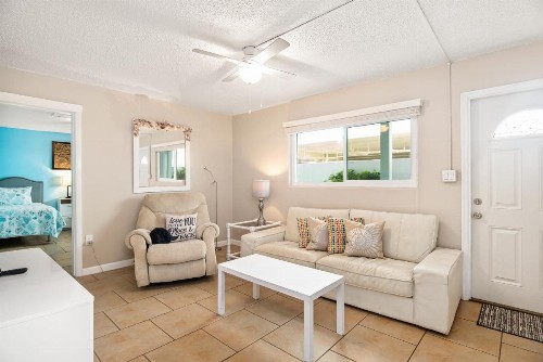 Island House - image 43