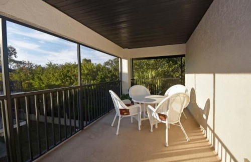 Fantasy Island 205 - image 8