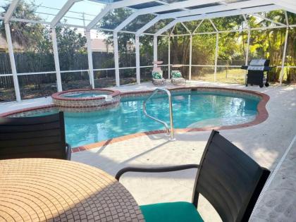 tropical Paradise heated saltwater pool and spa Florida