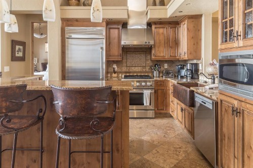 Big View Luxury Suite - image 17