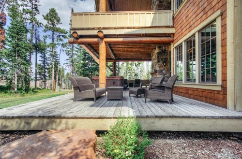 Cowboy Heaven Suites-Unit 2B - image 25