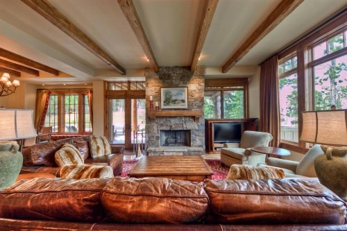 Cowboy Heaven Suites-Unit 2B - image 35