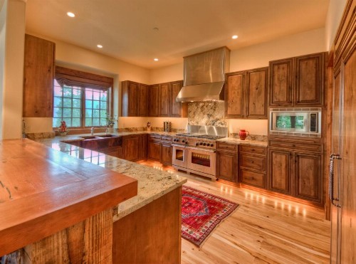 Cowboy Heaven Suites-Unit 2B - image 42
