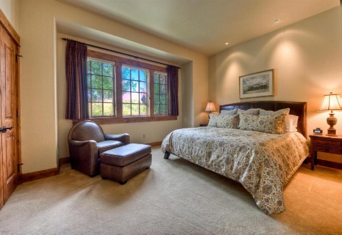 Cowboy Heaven Suites-Unit 2B - image 46