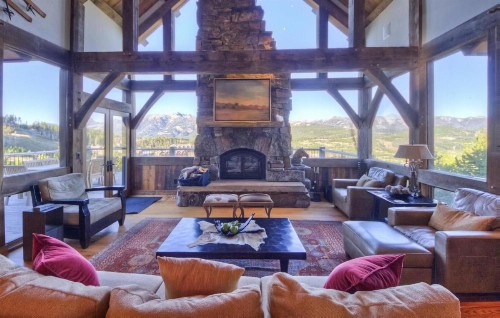 Latigo Lodge