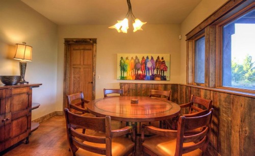 Latigo Lodge - image 2