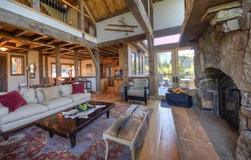 Latigo Lodge - image 38