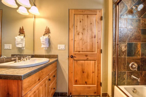 Moonlight Mountain Home-1 Hidden Trail - image 18