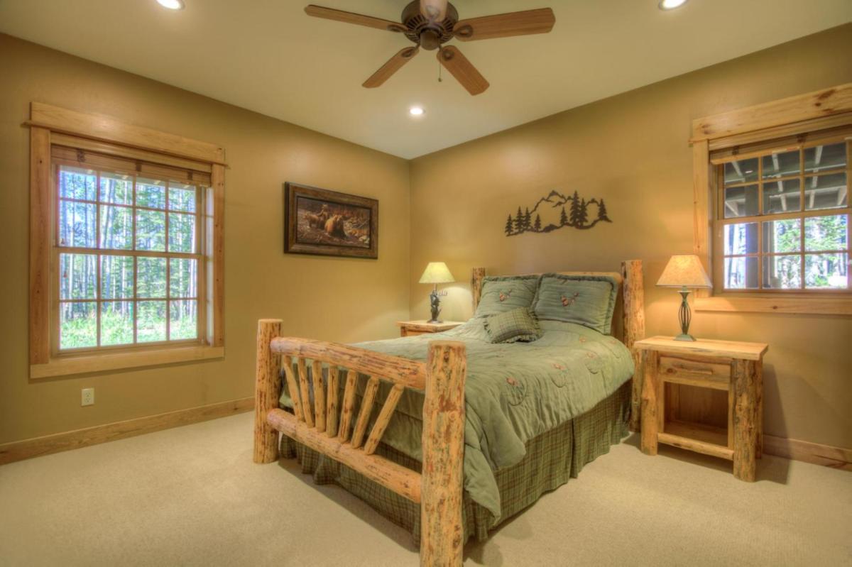 Moondance Lodge - image 3