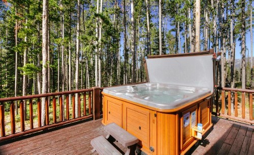 Moondance Lodge - image 7