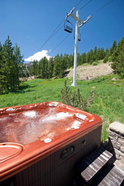 Twin Lift Lodge - image 19