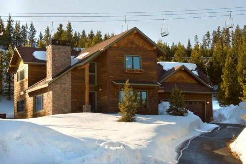 Twin Lift Lodge - image 24