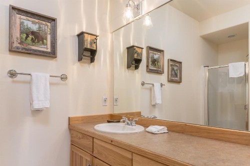 Saddle Ridge Townhome | Unit J1 - image 22