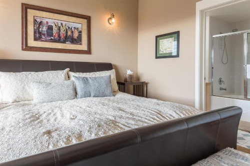 Saddle Ridge Townhome | Unit J1 - image 23