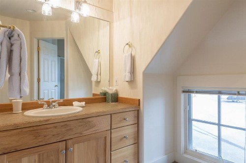 Saddle Ridge Townhome | Unit J1 - image 26