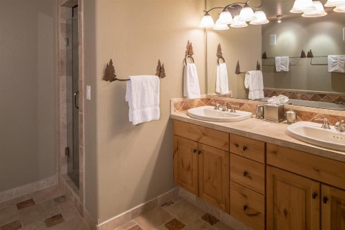 Moonlight Mountain Home | 9 Happy Trails - image 22