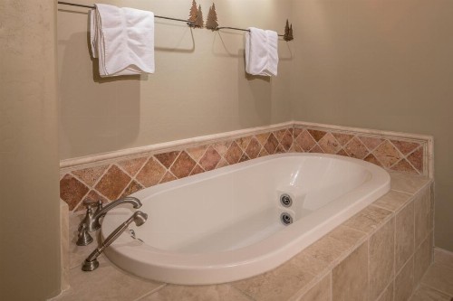 Moonlight Mountain Home | 9 Happy Trails - image 33