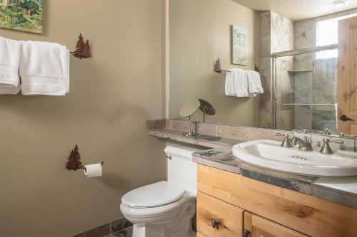 Moonlight Mountain Home | 2 Lower Mountain Road - image 14