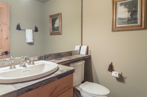 Moonlight Mountain Home | 2 Lower Mountain Road - image 22
