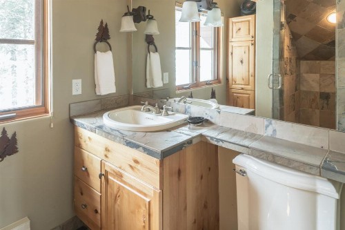 Moonlight Mountain Home | 2 Lower Mountain Road - image 28