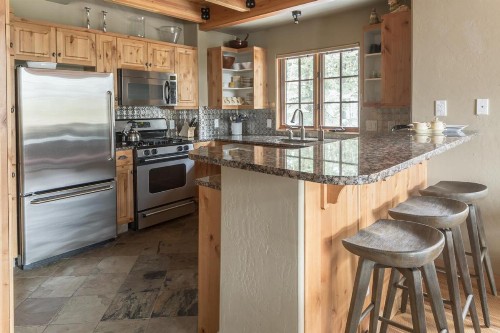 Moonlight Mountain Home | 2 Lower Mountain Road - image 30