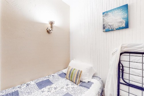Big Sky Ski Condo - image 12