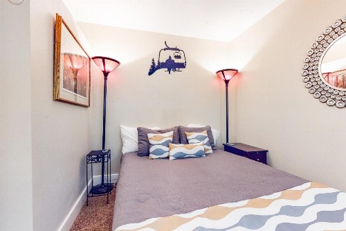 Big Sky Ski Condo - image 9