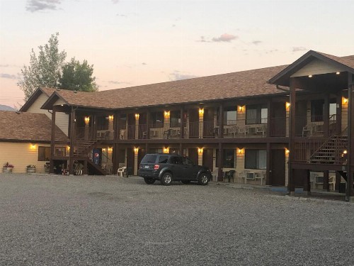 Red Bear Inn - image 7