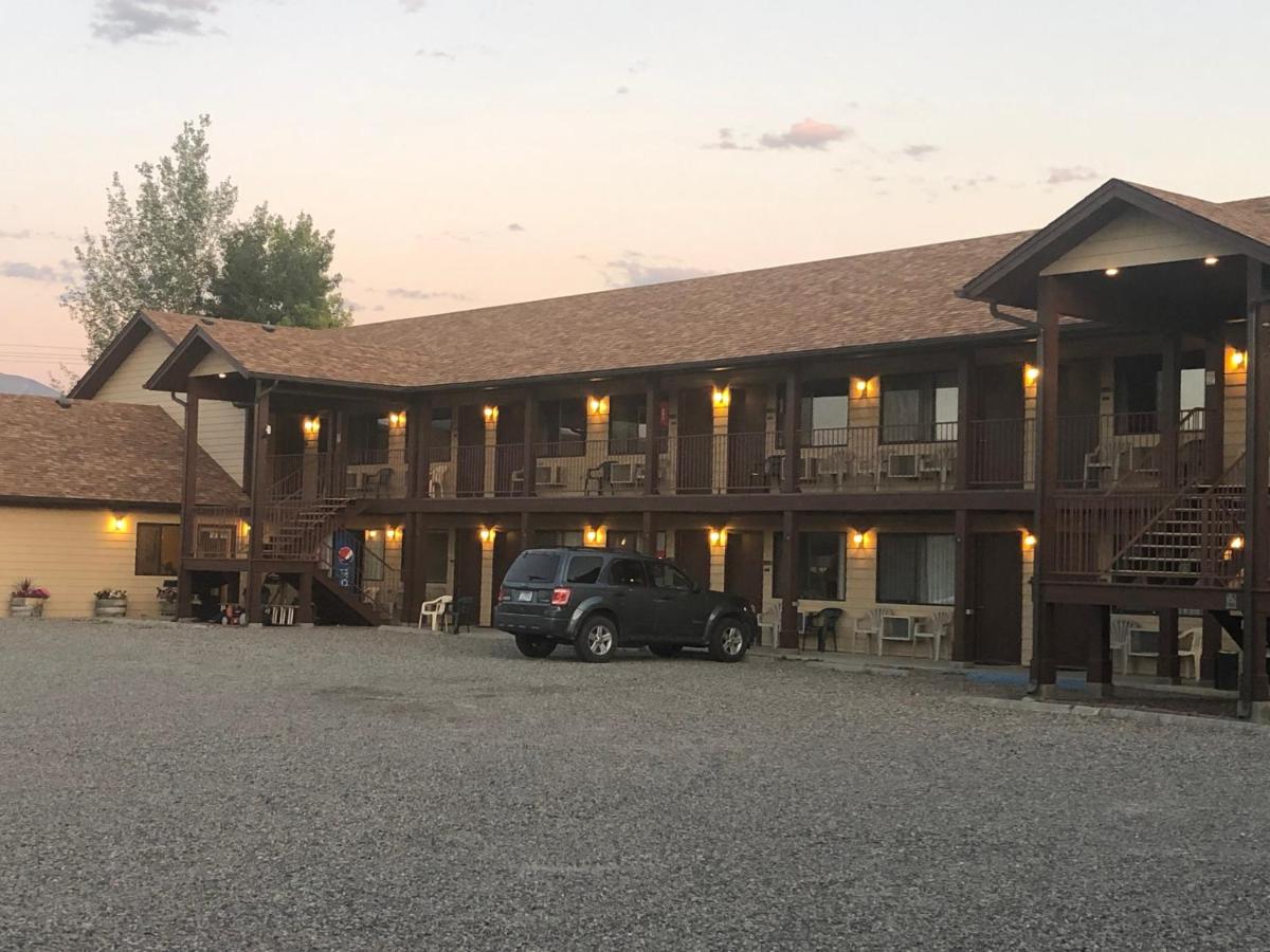 Red Bear Inn - image 7