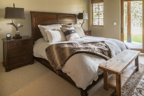 Moonlight Mountain Home 38B Cowboy Heaven - image 31