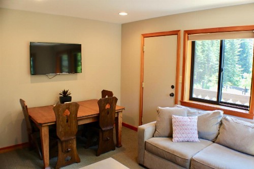 Crystal Chalets - image 3