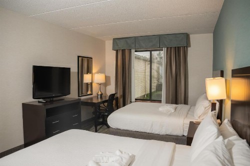 Holiday Inn Express Hotel & Suites Erie-Summit Township an IHG Hotel - image 14