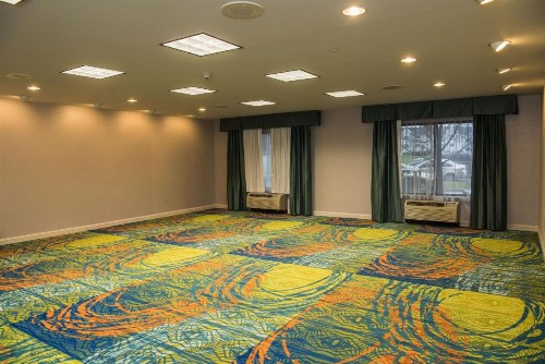 Holiday Inn Express Hotel & Suites Erie-Summit Township an IHG Hotel - image 22