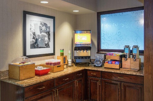 Hampton Inn Erie-South I-90/I-79 - image 15