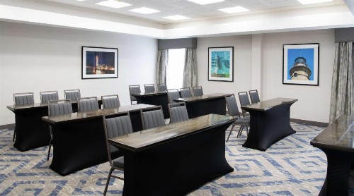 Hampton Inn Erie-South I-90/I-79 - image 16